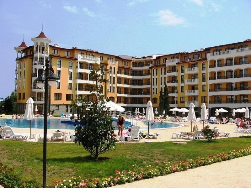 Royal Sun Holiday Apartments Slântsjev Brjag Eksteriør bilde